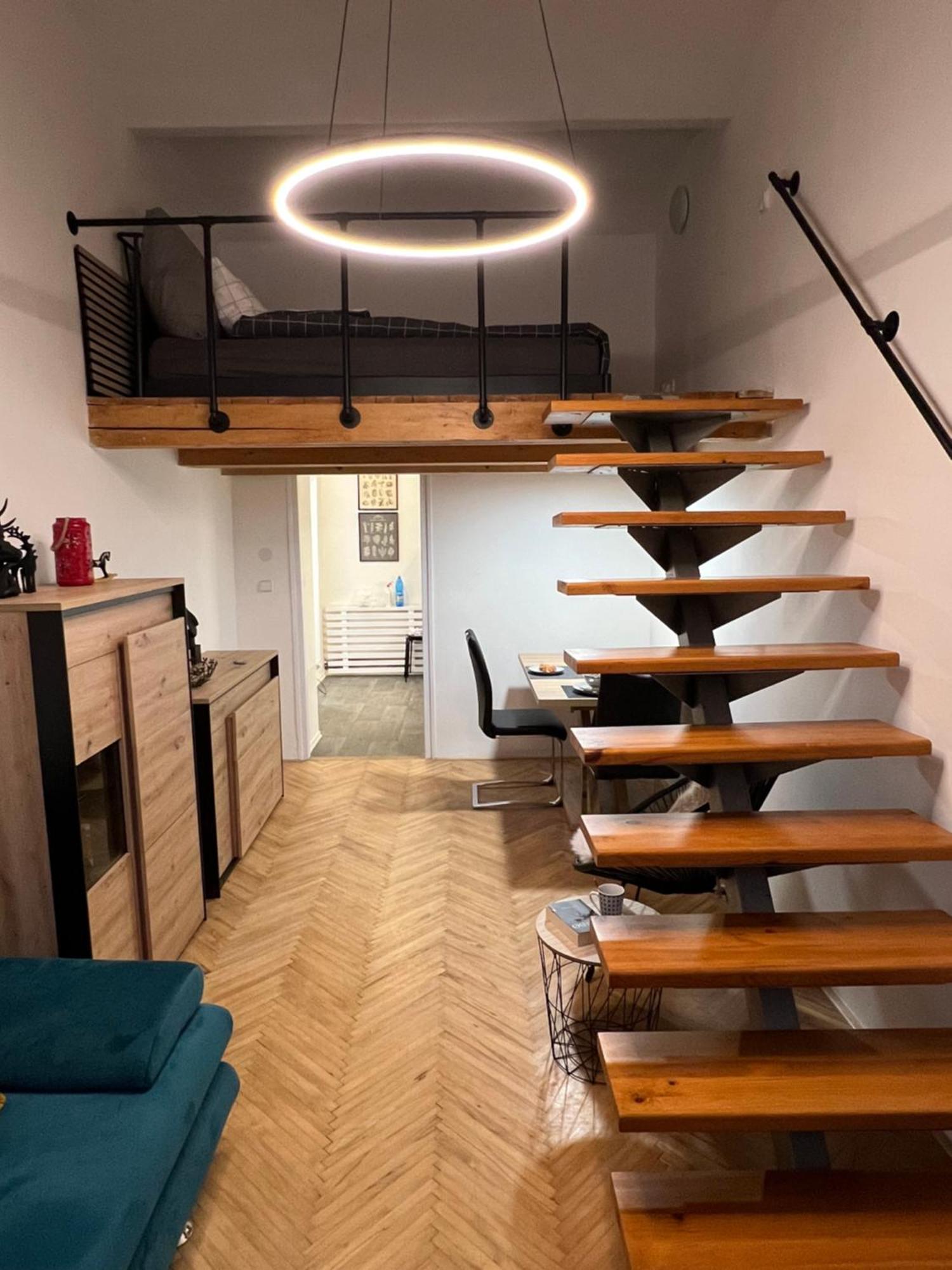 Apartment Plus Parking Brno Esterno foto